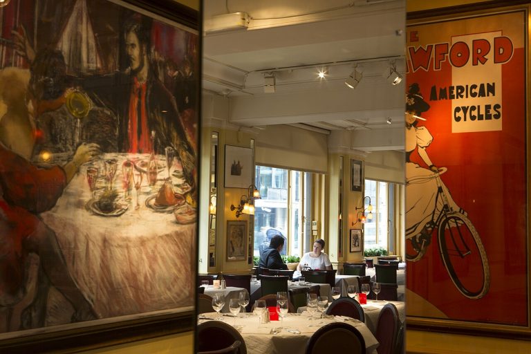 Eetcafé De Markt — restaurant in Leiden
