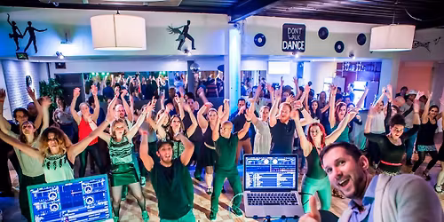 Leiden Cuban Salsa Party met DJ Rafi bij de Burcht — muziek in Leiden