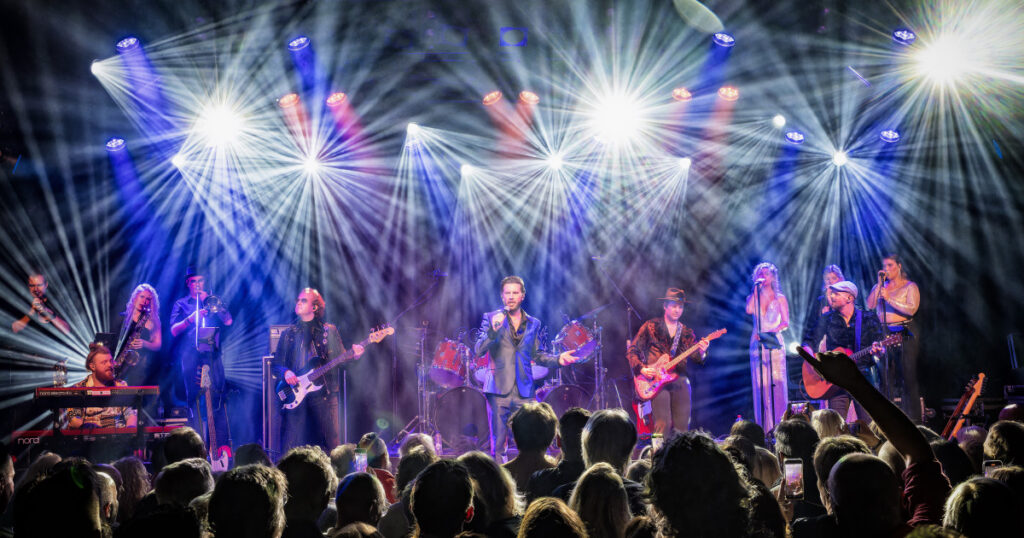 Bouke & The Elvismatters Band in Leiden