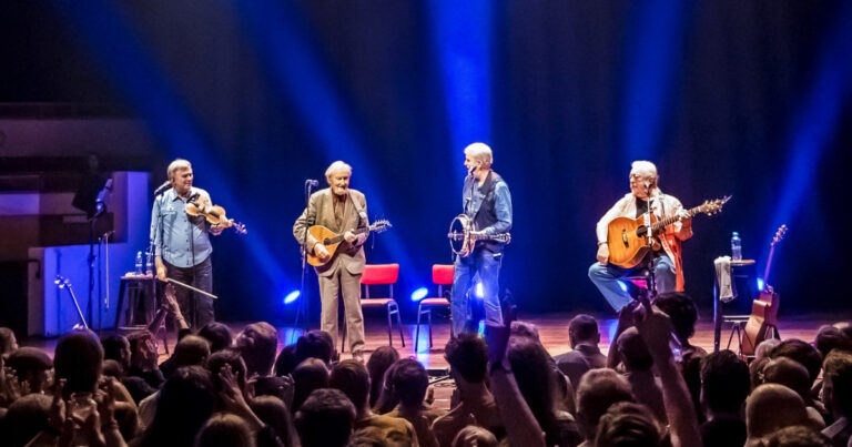 The Dublin Legends formerly The Dubliners – Further Along The Road Tour — muziek in Leiden
